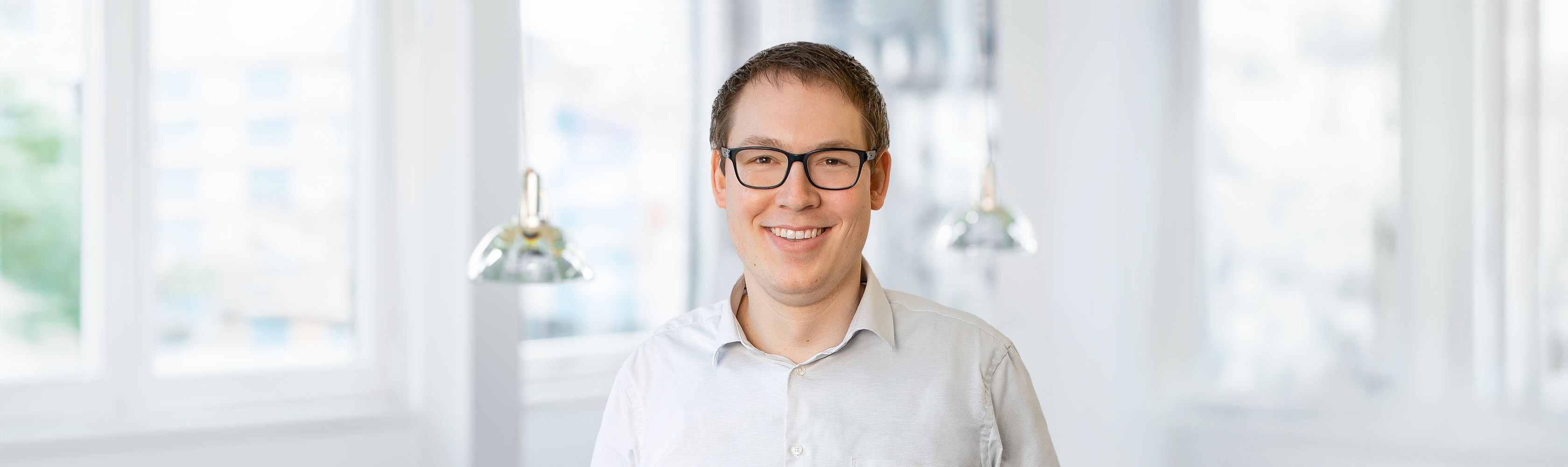 Dr. Daniel Burkhard